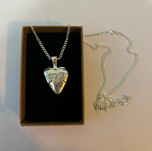 HEART STERLING SILVER CROSS N CHAIN